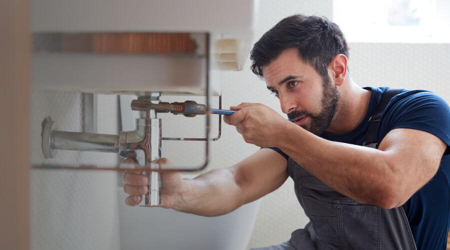 Professional water heater installation services in Max Meadows, VA